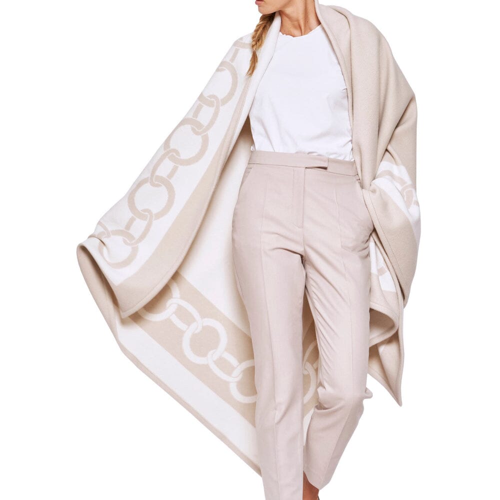 Frette Chains Throw Blanket in Beige and Milk | Wool Throw as Shoulder Wrap