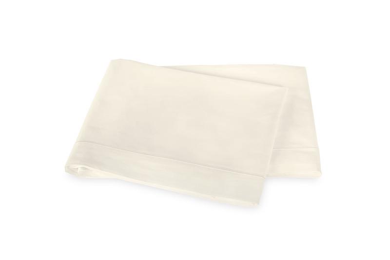 Matouk Luca Satin Stitch Flat Sheet in Ivory