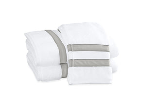 Matouk Marlowe Linen Bath Towels | Fig Linens