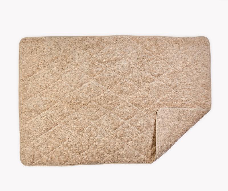 Cairo Quilted Tub Mat by Matouk | Sand with Sand Trim 