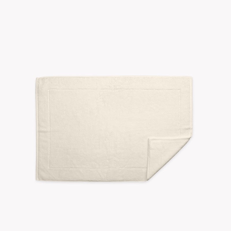 Matouk Milagro Tub Mat at Fig Linens and Home - Ivory