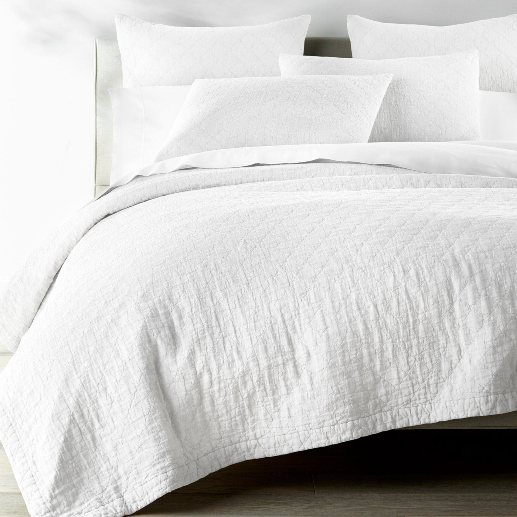 Peacock Alley Coverlet - Heritage Stone Washed Linen Quilt in White