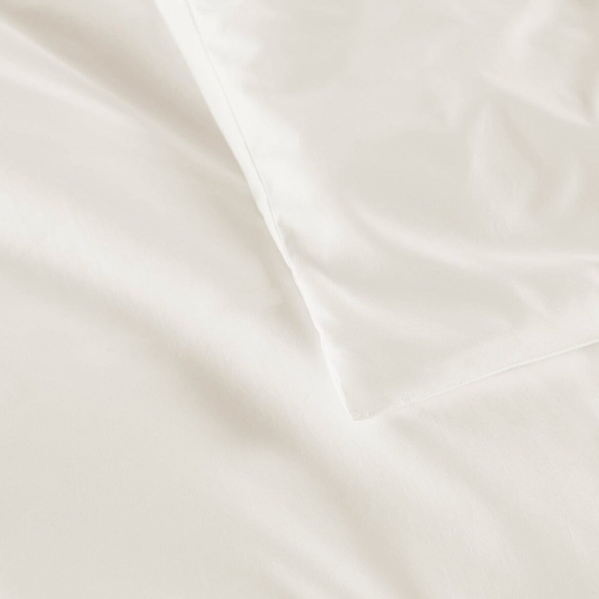 Corner Detail of Duvet - Peacock Alley Percale Cotton Bedding | Lyric Ivory at Fig Linens and Home