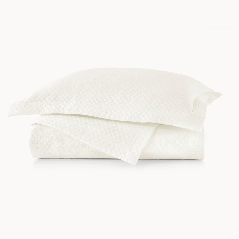 Oxford Ivory Coverlets by Peacock Alley