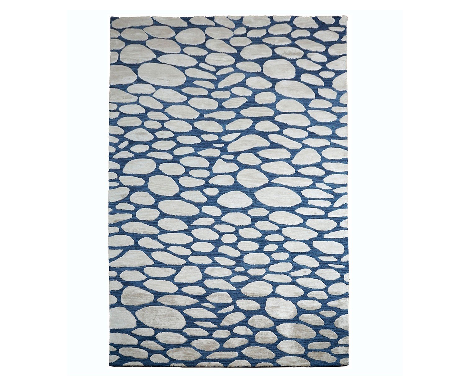 Pebble Woad Rug | William Yeoward Floor Rug in 3 Sizes at Fig Linens