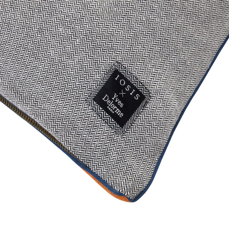 La Vague Ciel Decorative Throw Pillow Iosis Pillows FIG LINENS AND HOME