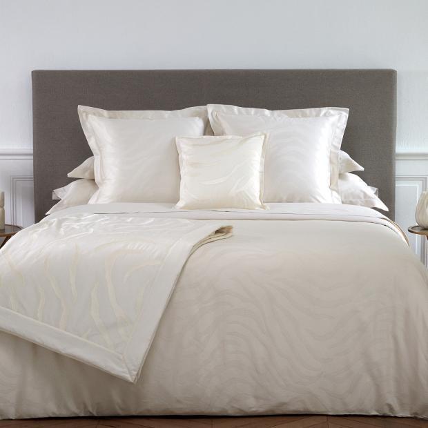 Amazone Bedding - Clearance Sale - Yves Delorme
