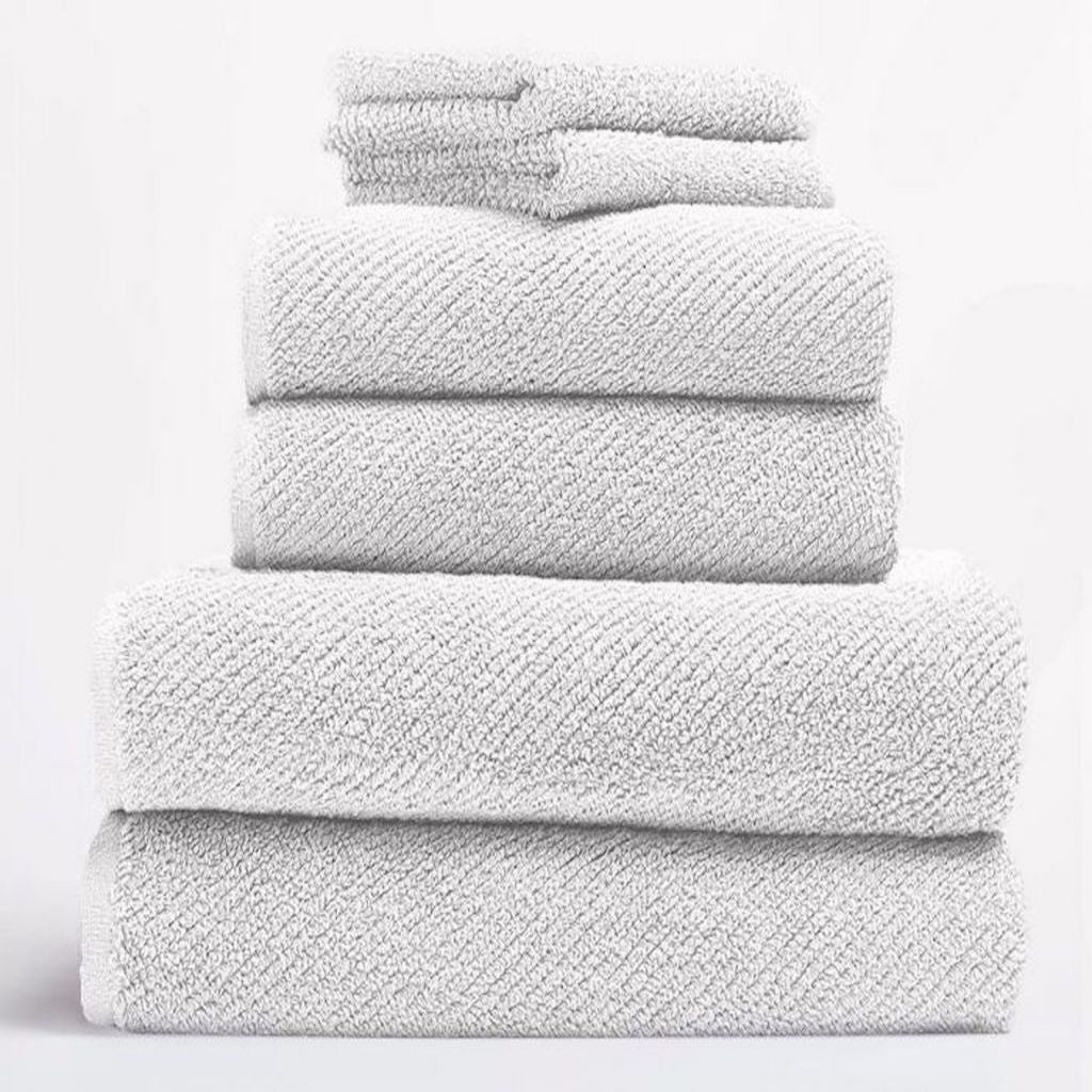 Air Weight Alpine White Organic Bath Towels | Fig Linens