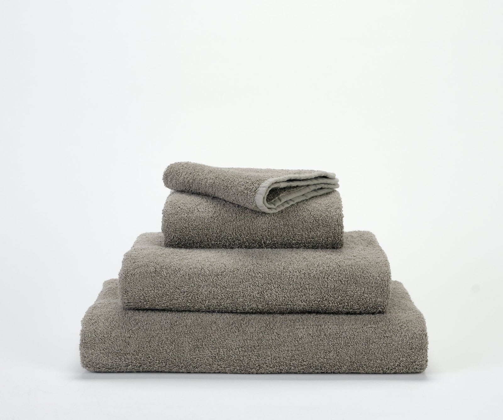 Lino Atmosphere Bath Towels by Abyss and Habidecor | Fig Linens