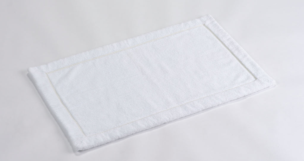 Fig Linens - Saxo White and Ecru Bath Mats by Abyss & Habidecor 