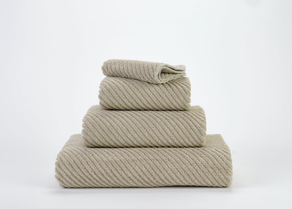 Fig Linens - Linen Super Twill Bath Towels by Abyss & Habidecor -