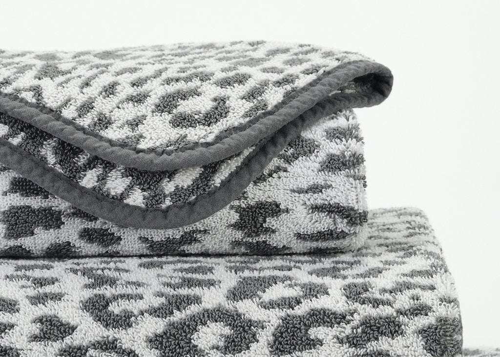 Fig Linens - Zimba Bath Towels by Abyss and Habidecor - Gris - Closeup