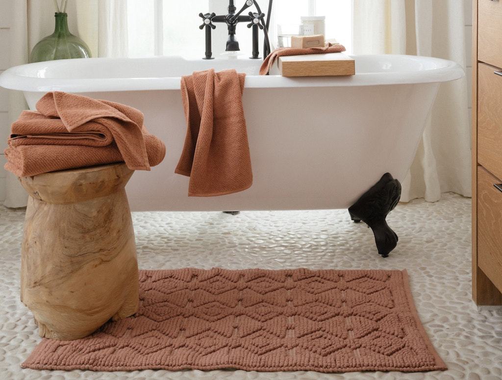 Mosaic Canyon Adobe Organic Bath Rugs by Coyuchi | Fig Linens