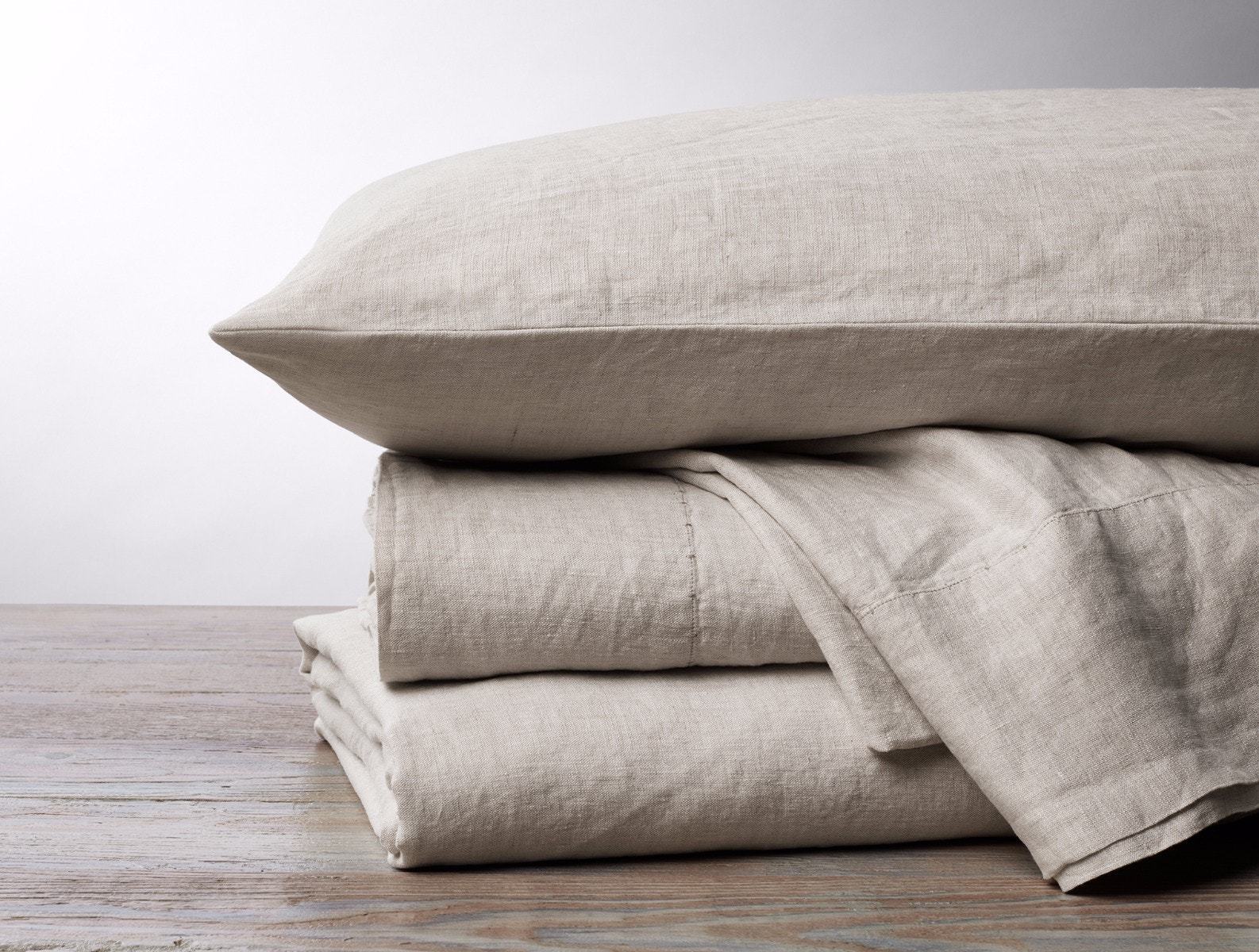 Natural Chambray Organic Relaxed Linen Bedding by Coyuchi | Fig Linens