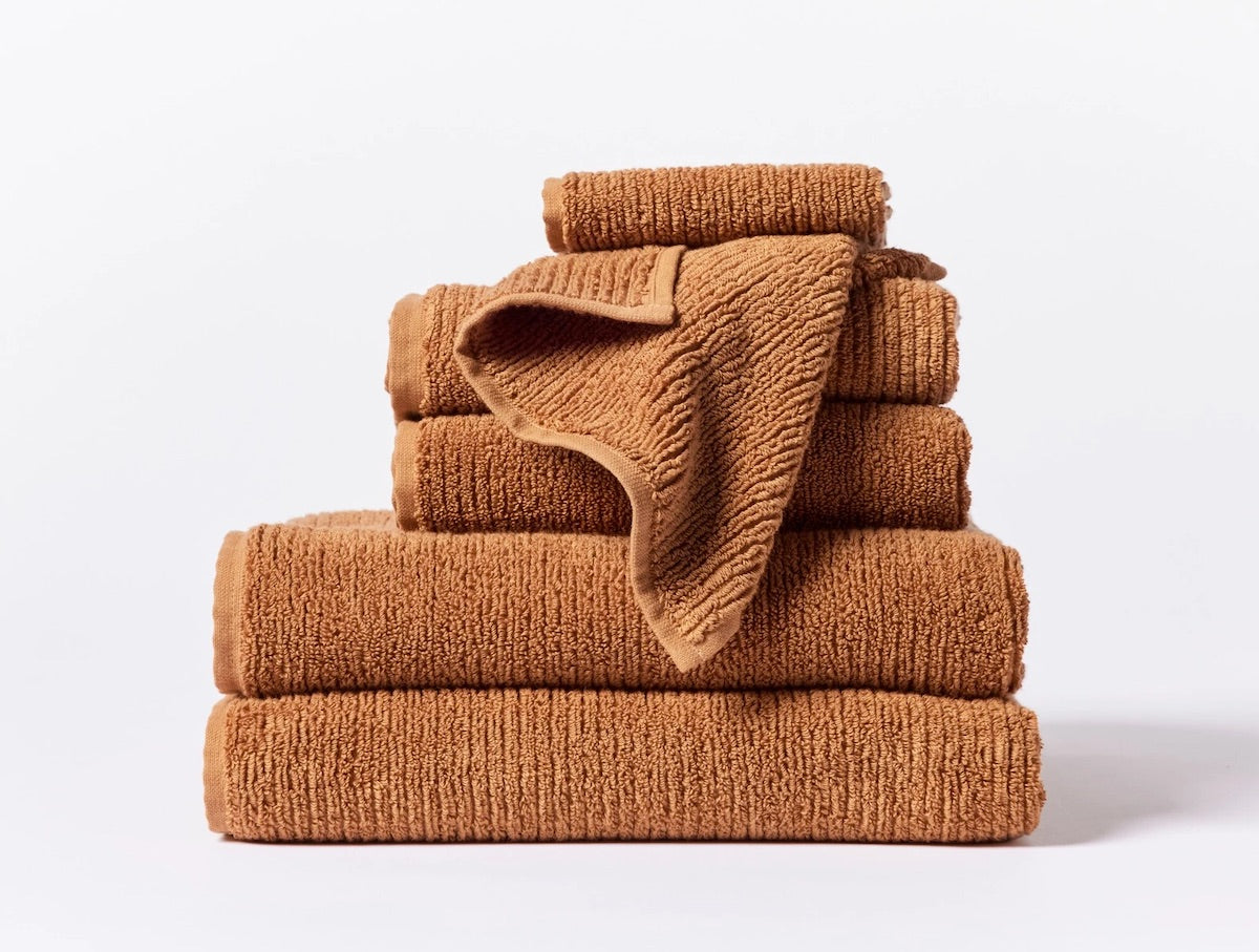 https://www.figlinensandhome.com/cdn/shop/products/fig-linens-coyuchi-temescal-terra-bath-towels.jpg?v=1647900156