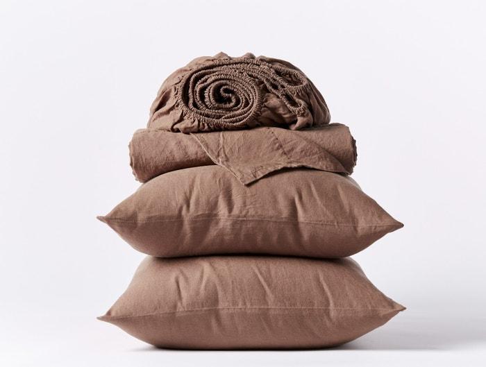 Organic Relaxed Linen Redwood Sheet Set by Coyuchi | Fig Linens