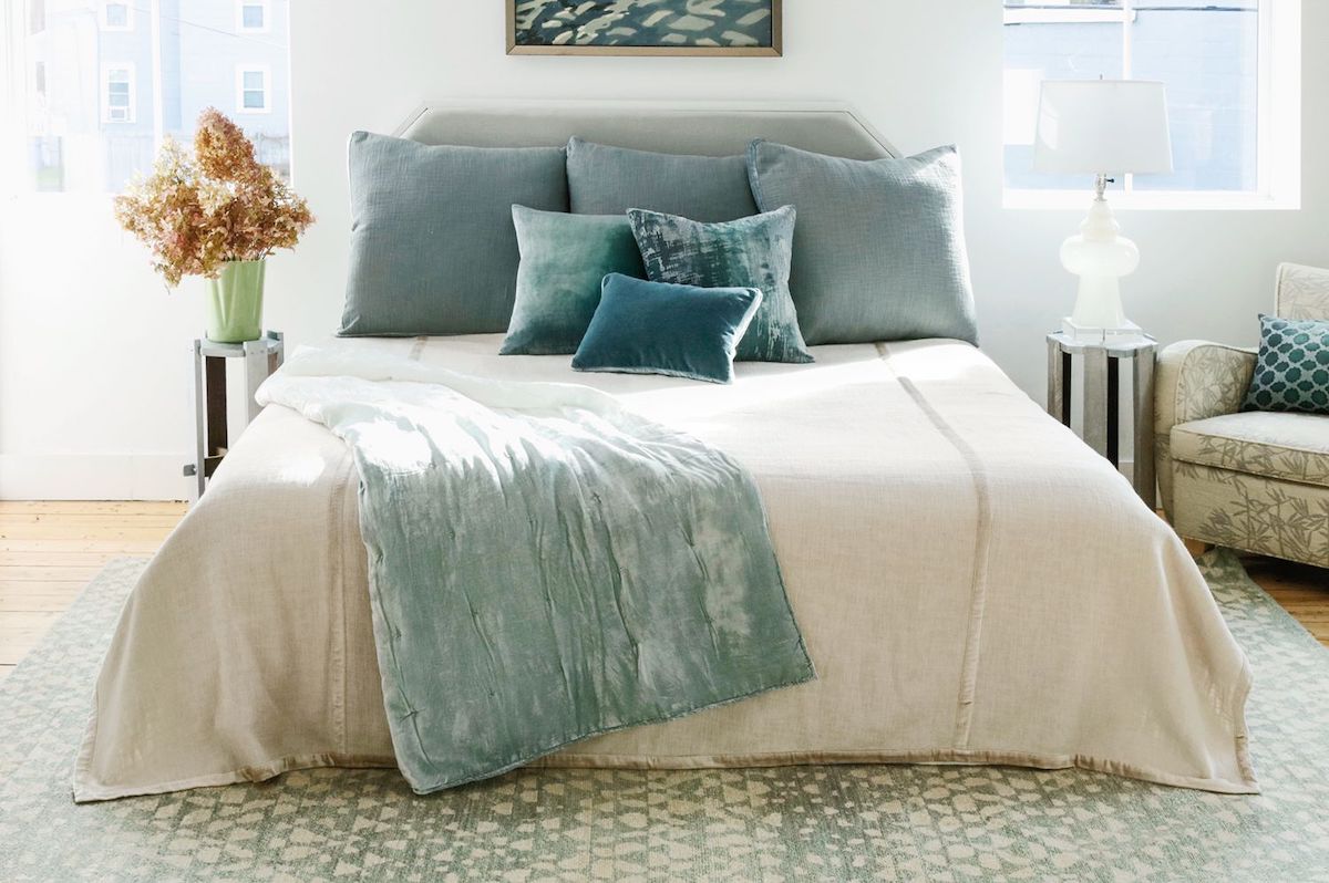 Kevin O'Brien Studio Biscotti Weave Bedding - Thumbnail 2