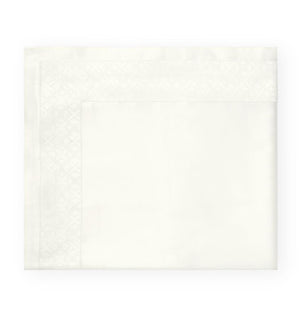 Fig Linens - Sferra Giza 45 Ivory Flat Sheet - Quatrefoil