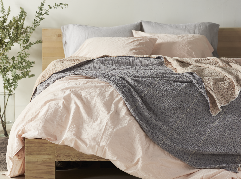 Coyuchi Organic Bedding - Topanga Warm Stripe Organic Blanket | Fig Linens