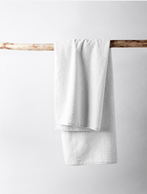 Air Weight Alpine White Organic Bath Towel | Fig Linens