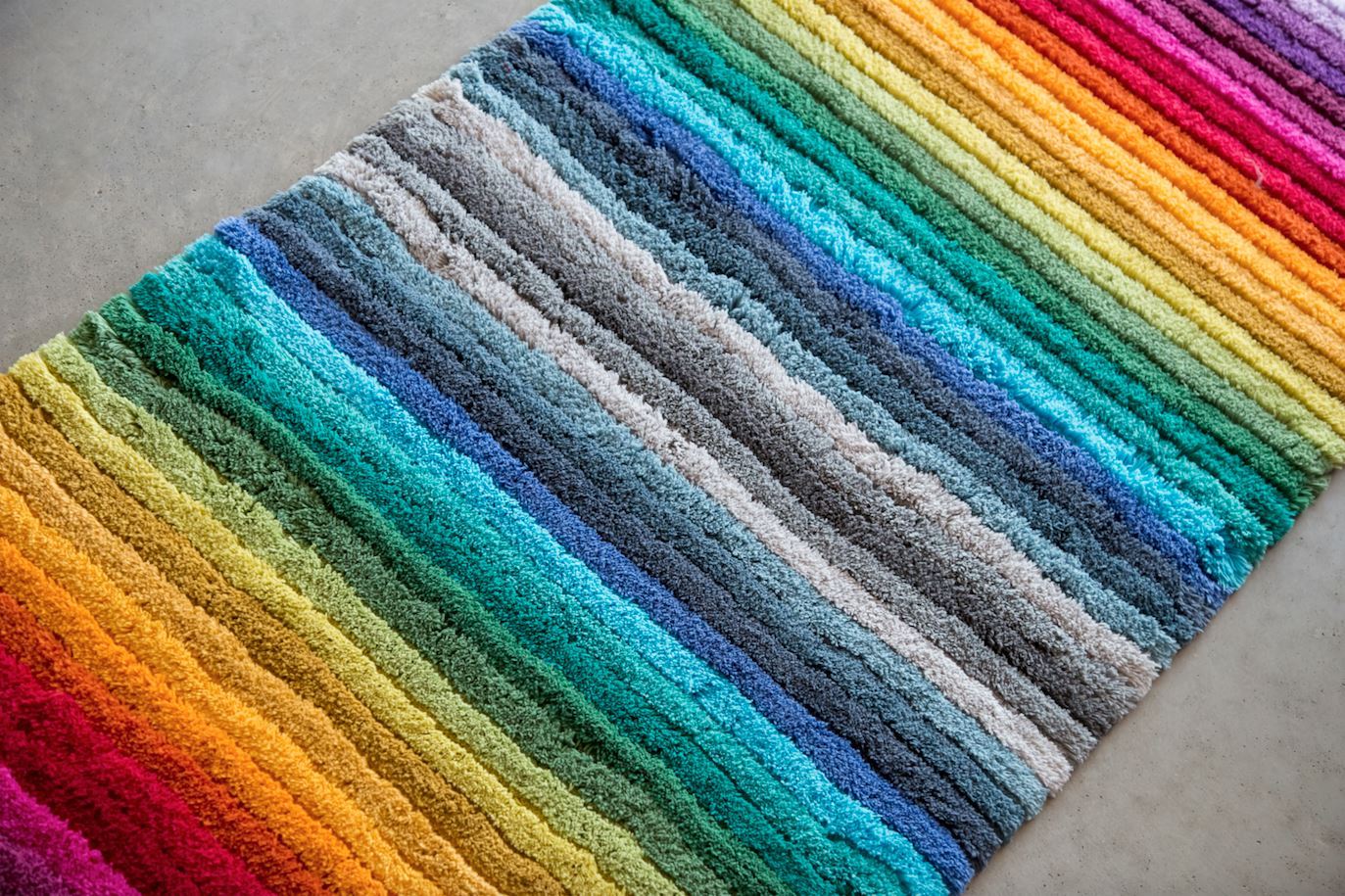 Fig Linens - Larry Bath Rug with Rainbow Pattern by Abyss and Habidecor