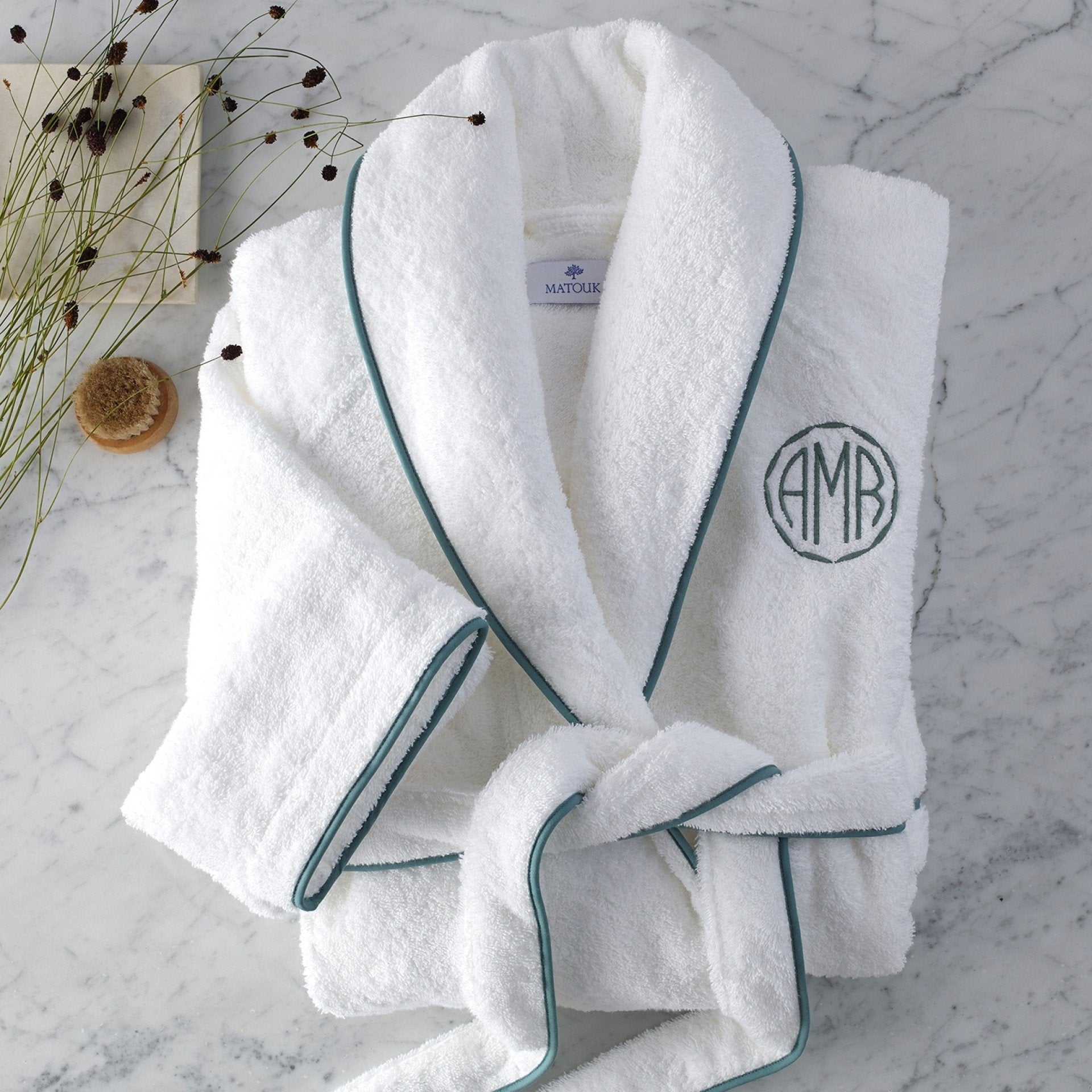 Fig Linens - Matouk Robes - White Cairo Robe with Sea Piping and Monogram