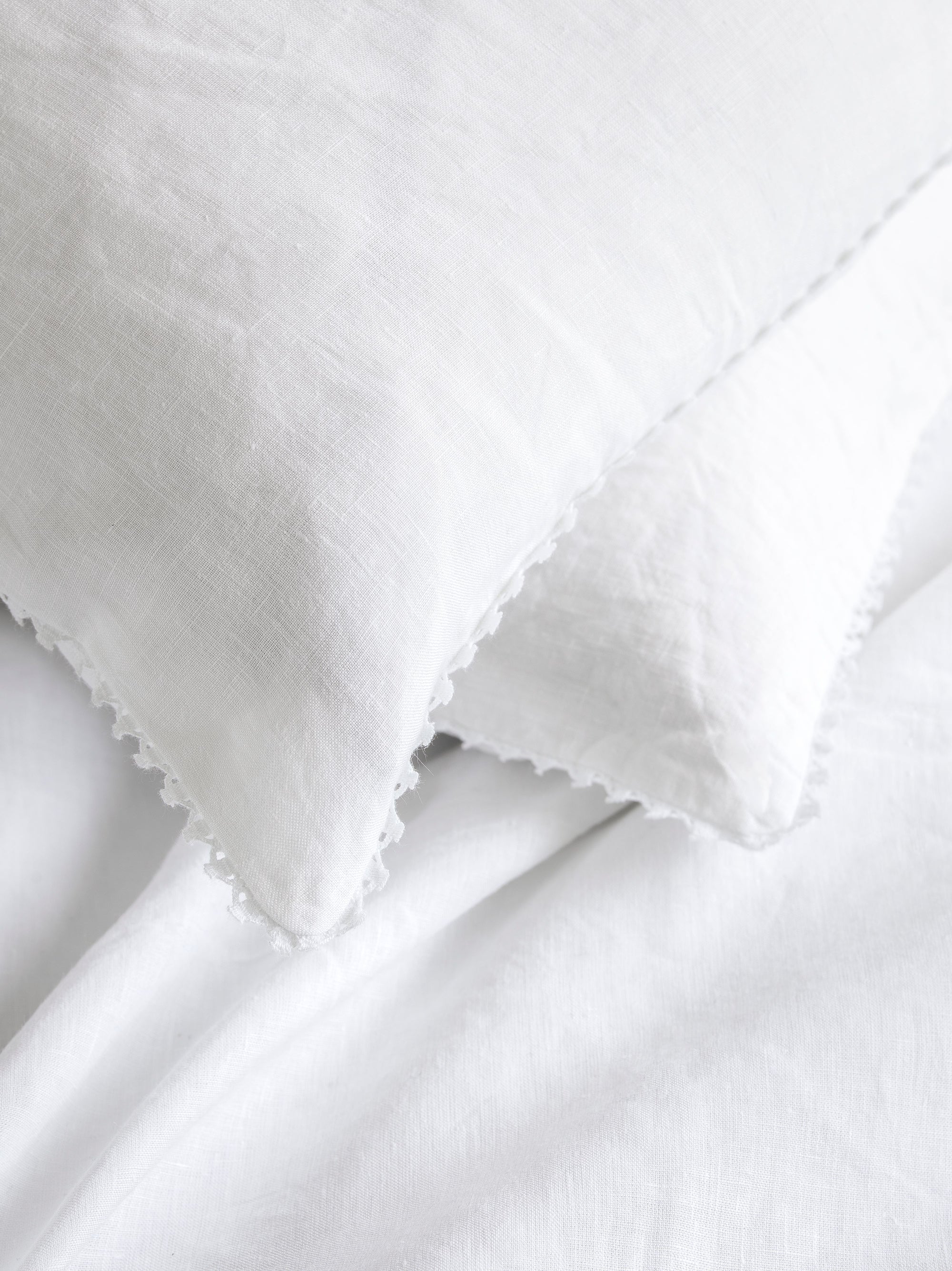 Fig Linens - Alexandre Turpault Bedding - Nouvelle Vague White Linen Bedding