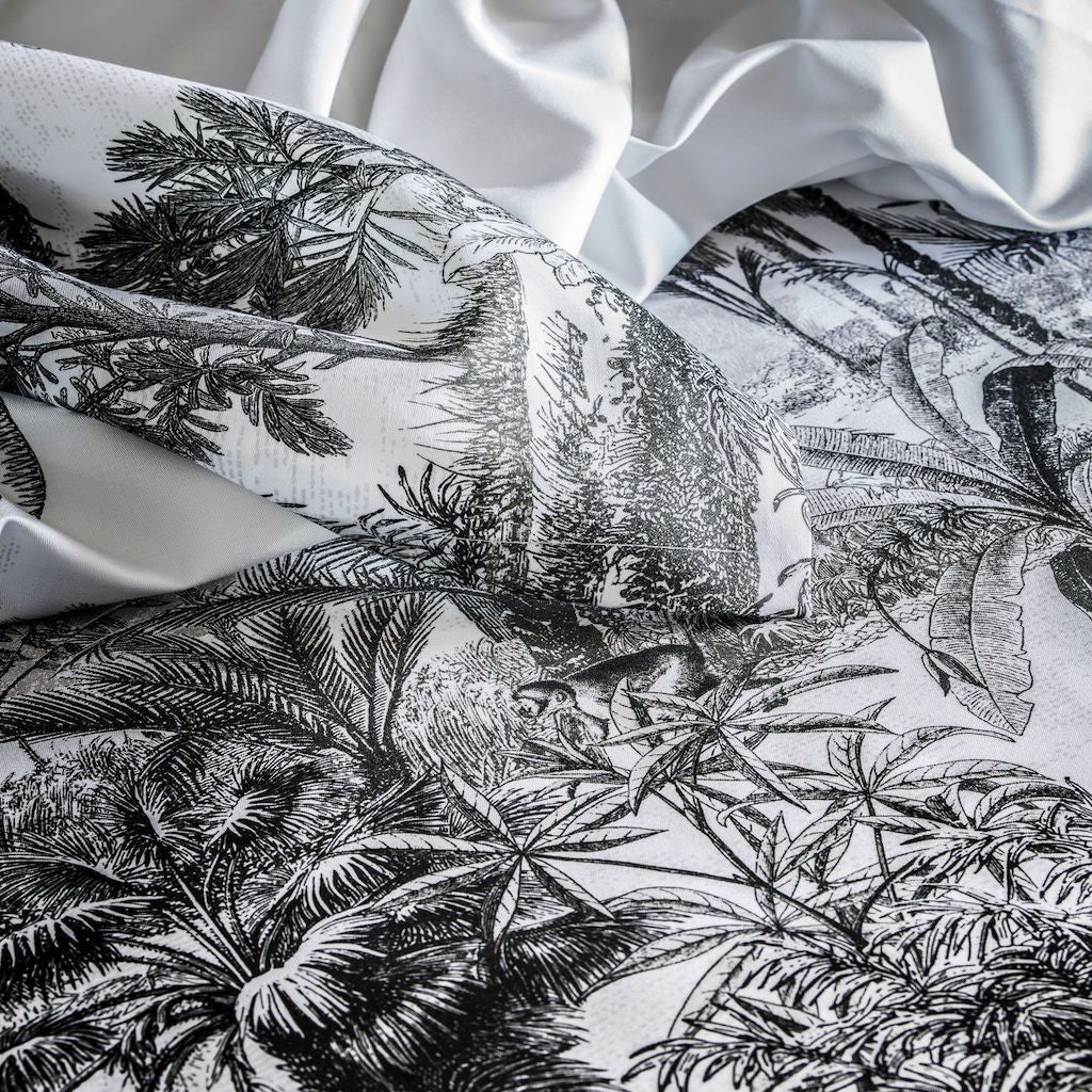 Fig Linens - Alexandre Turpault - Amazone Tablecloth - Details