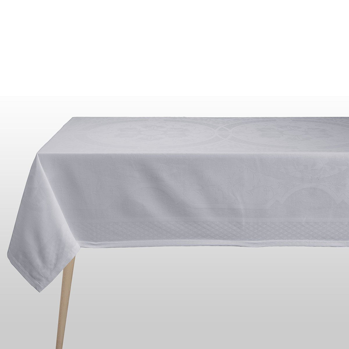 Duchesse White Table Linens by Le Jacquard Français | Fig Linens