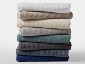 Air Weight Organic Bath Towels | Fig Linens