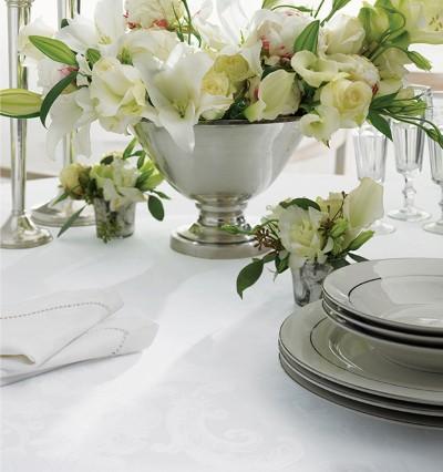 Acanthus Table Linen by Sferra elegant tablecloths, placemats and napkins fig linens