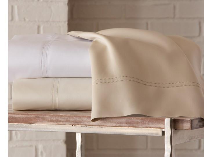 Virtuoso Sheeting Duvet and Shams by Peacock Alley | Fig Linens